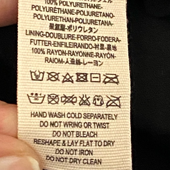 Free People Black Vegan Leather Mini Skirt DD-43 Size 4 - Picture 11 of 15